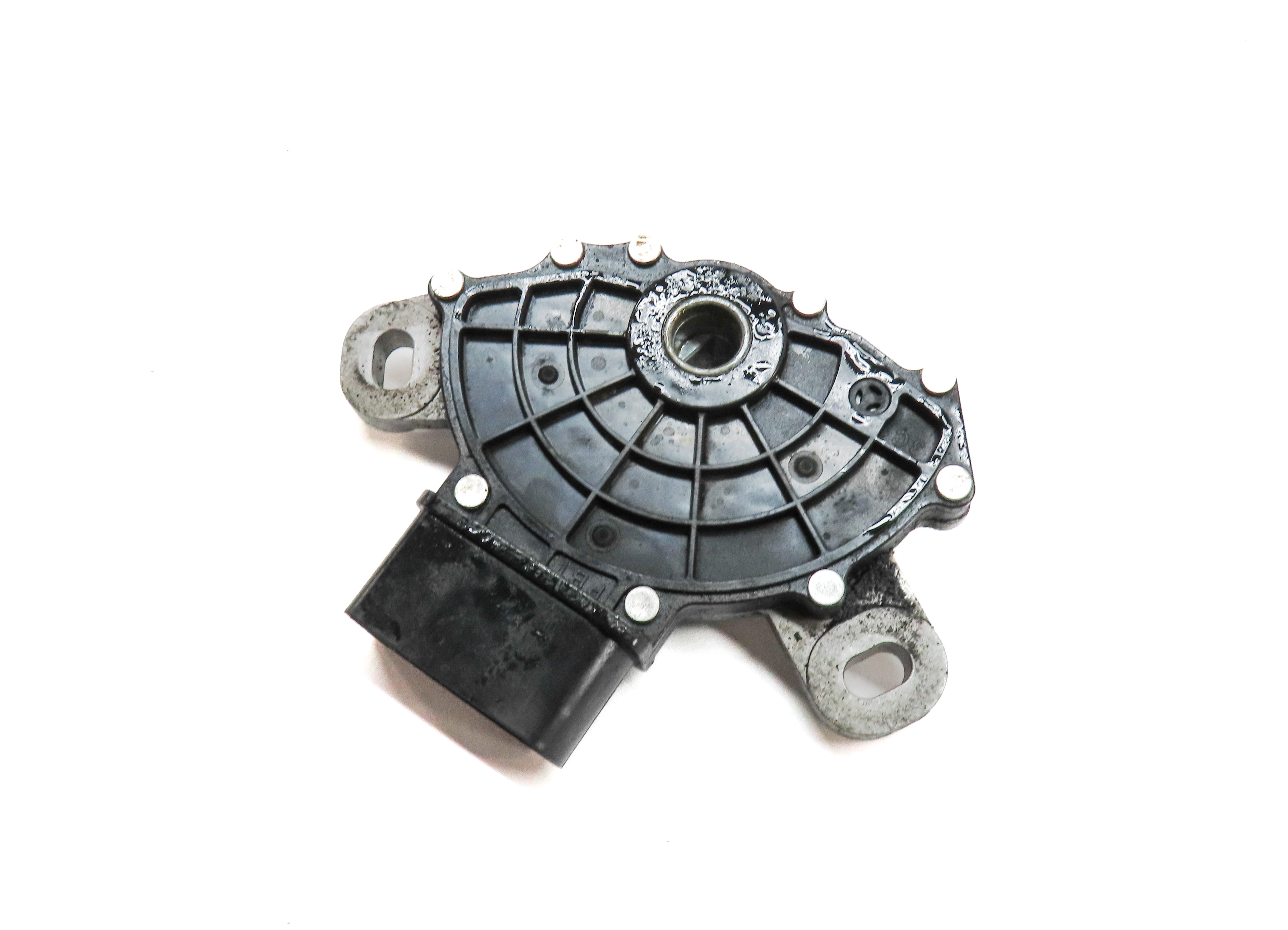2016 AUDI Q3 (8U) A/T AUTO AUTOMATIC TRANSMISSION NEUTRAL SAFETY RANGE SWITCH — exact item pictured